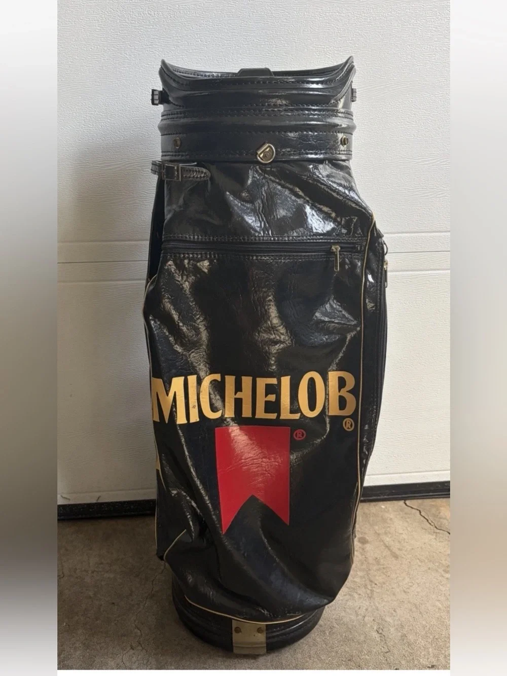 VINTAGE MICHELOB Black Faux Leather Carry Golf Bag 35